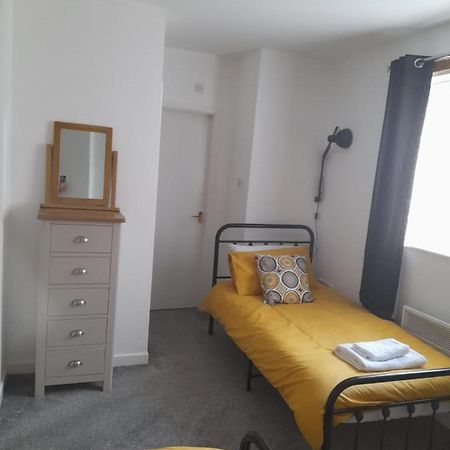 Apartamento Flat 4 Corner House Doncaster Exterior foto
