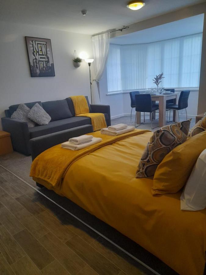 Apartamento Flat 4 Corner House Doncaster Exterior foto